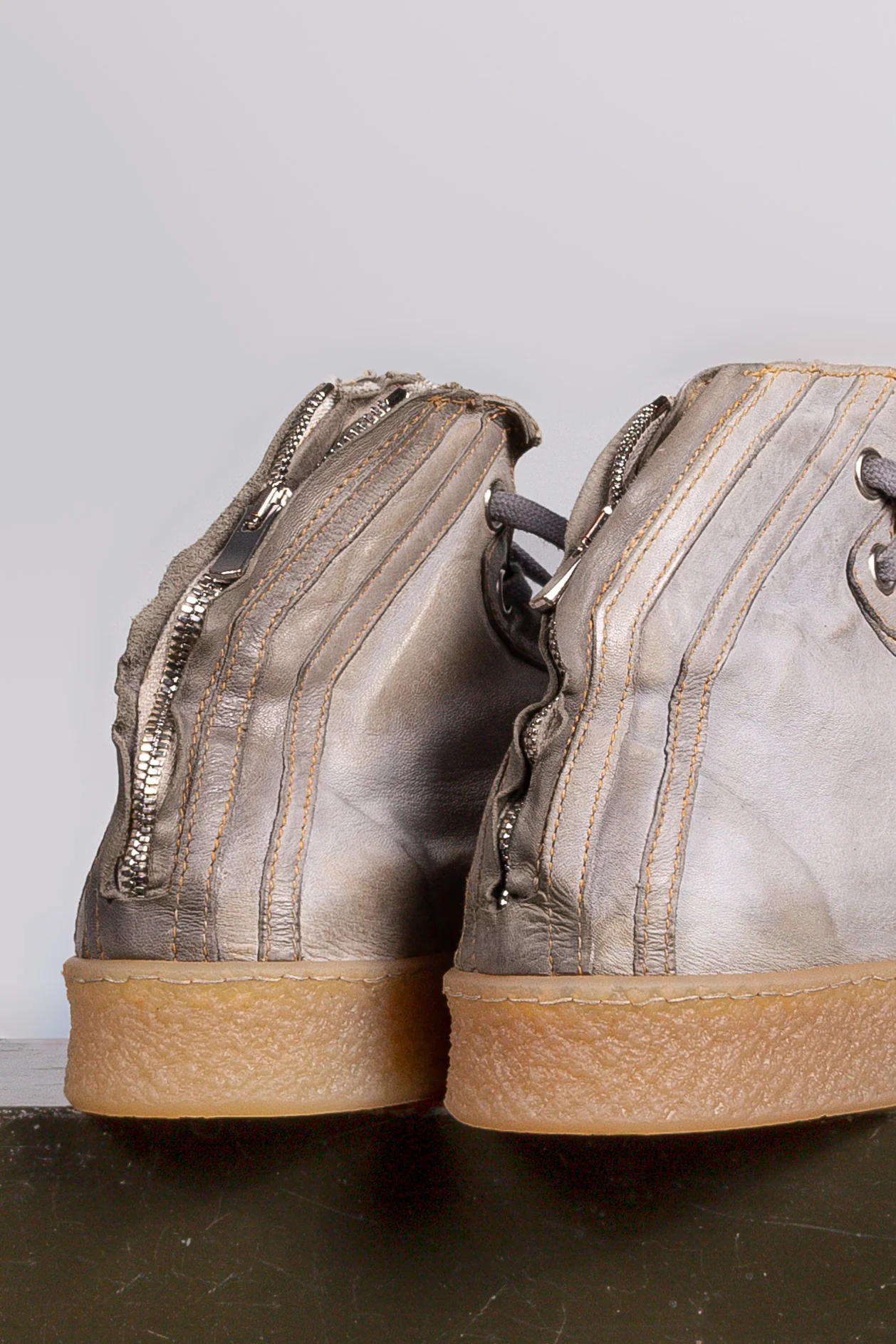 Grit Mid Sneaker - Image 5