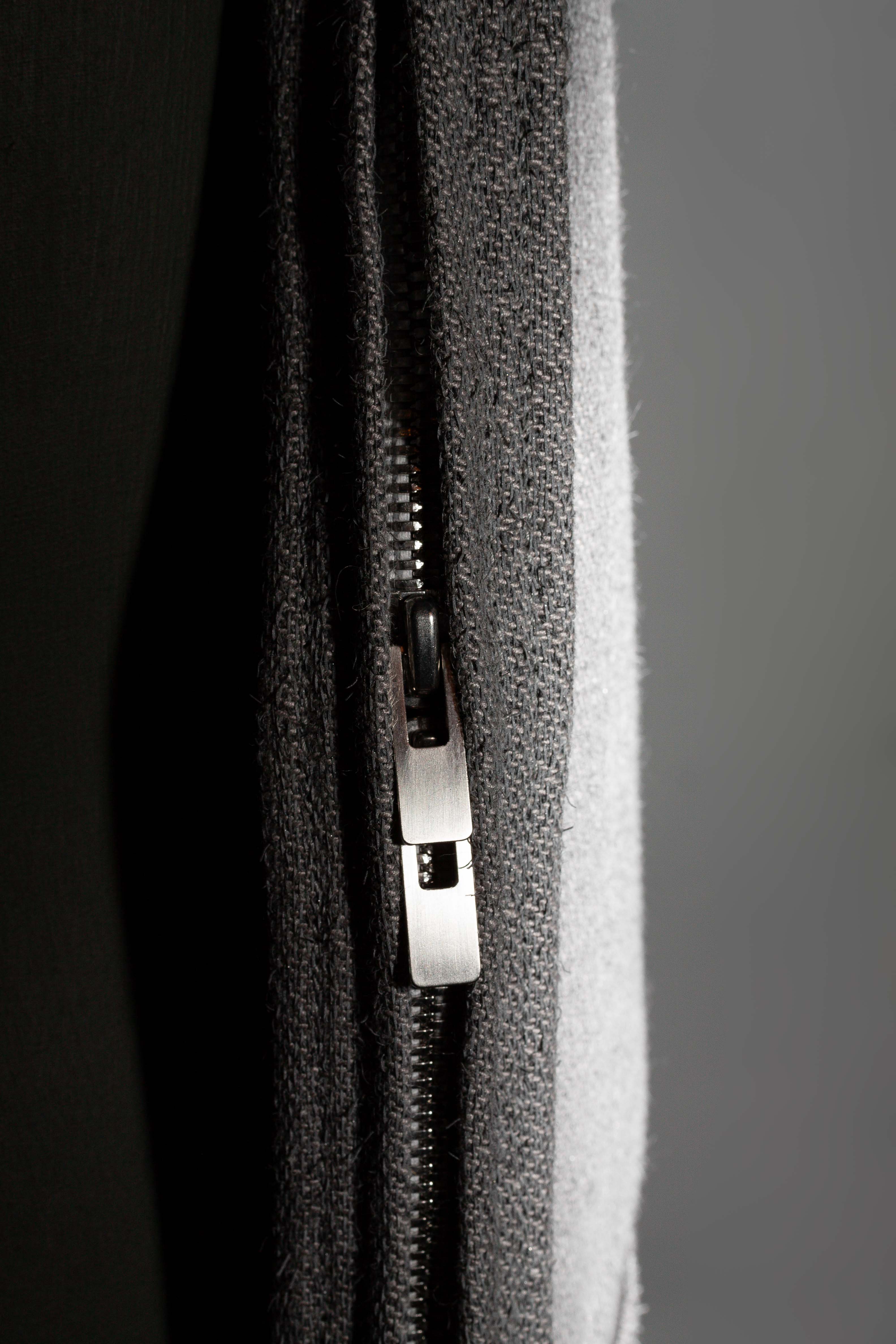 Xposed Vest Bag - Image 6